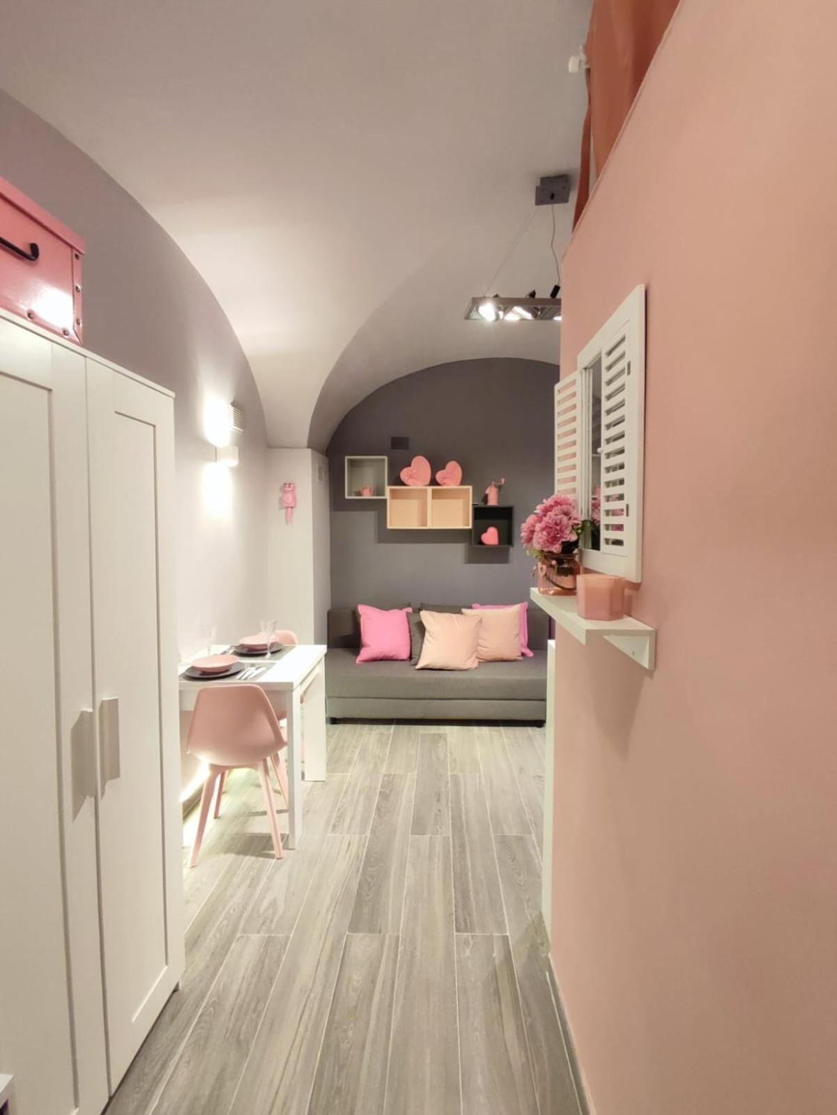 Bed and Breakfast Milo'S Барі Екстер'єр фото