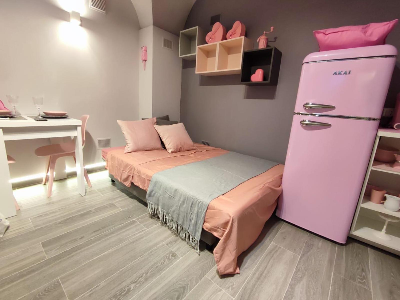 Bed and Breakfast Milo'S Барі Екстер'єр фото