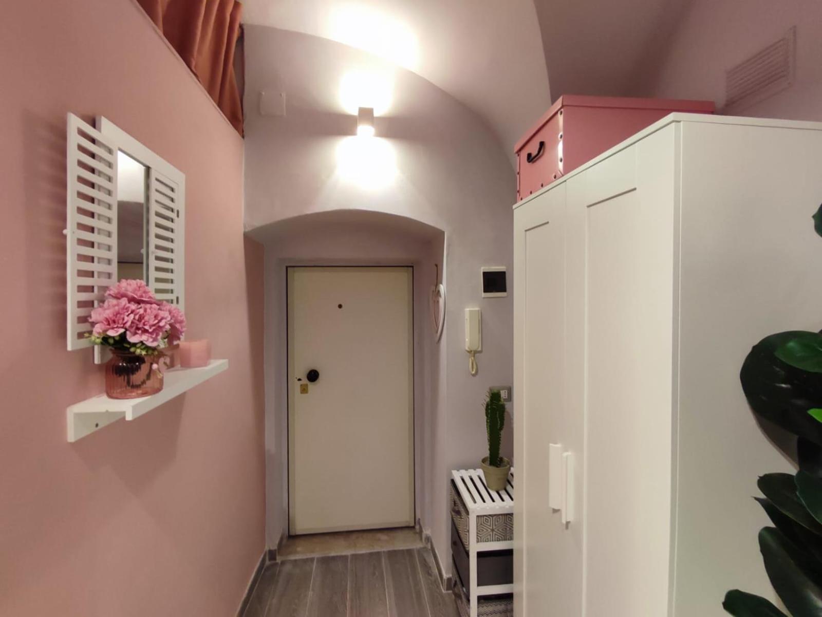 Bed and Breakfast Milo'S Барі Екстер'єр фото